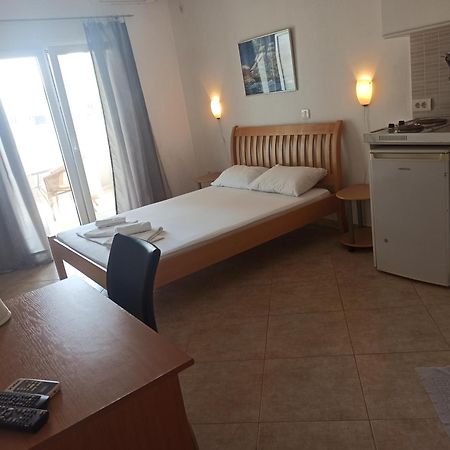Apartment'S Meti Улцин Стая снимка