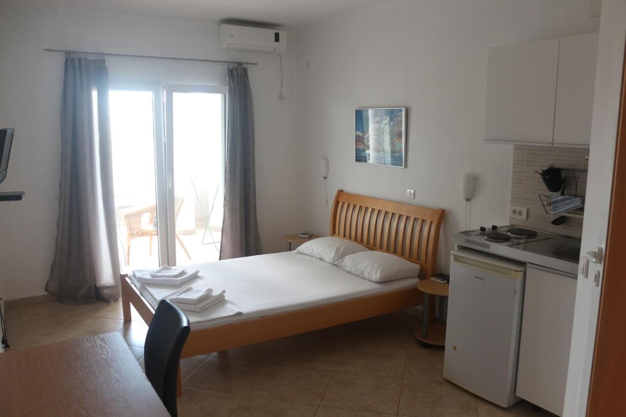 Apartment'S Meti Улцин Екстериор снимка